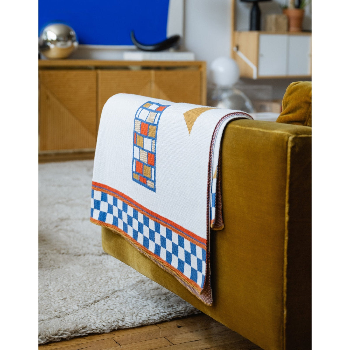 Throw Blankets - Biquette