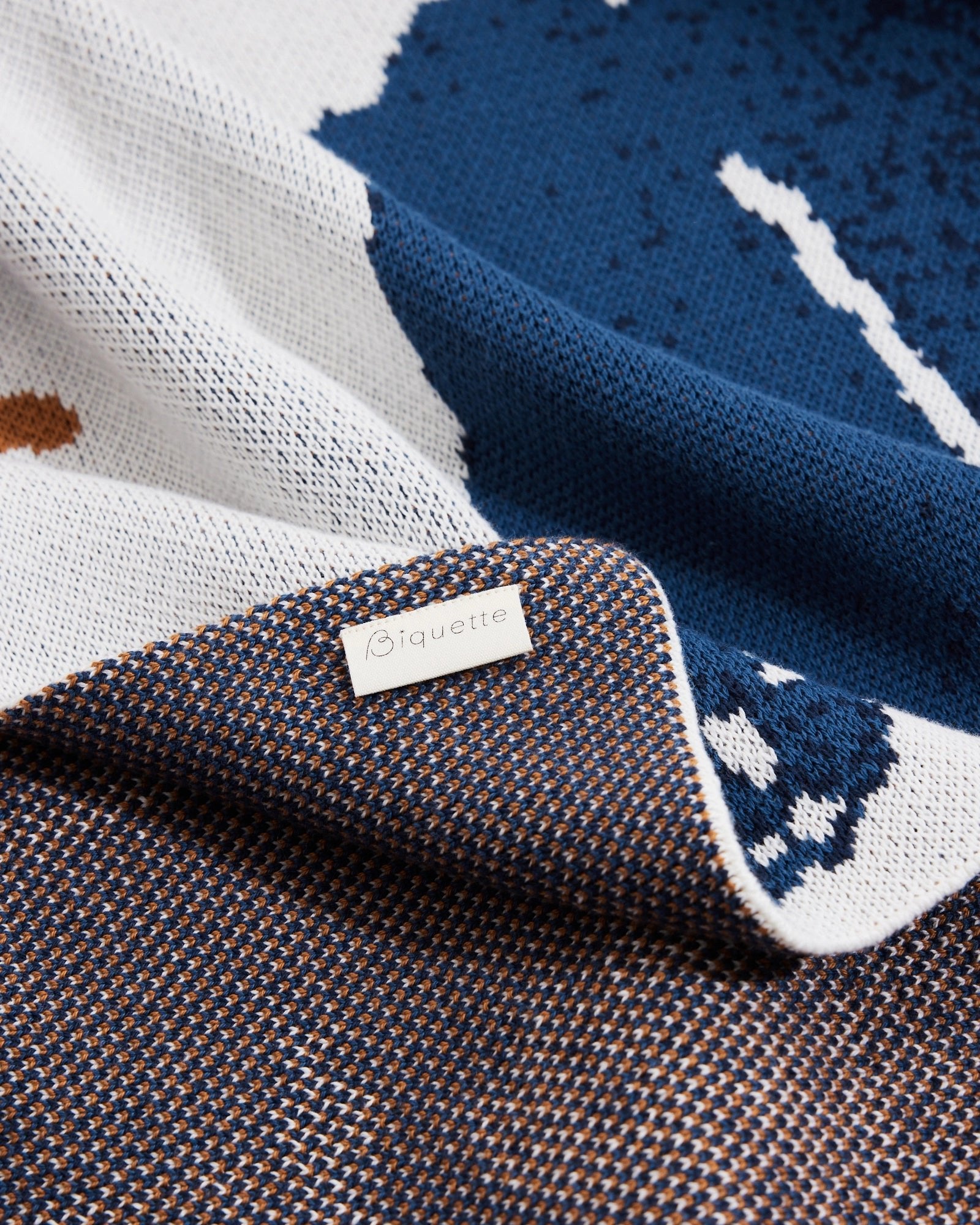 Peace Throw Blanket - Biquette