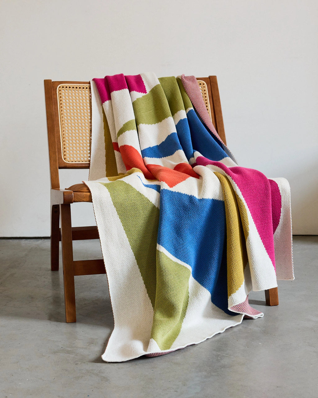 Easy Breezy Throw Blanket - Biquette