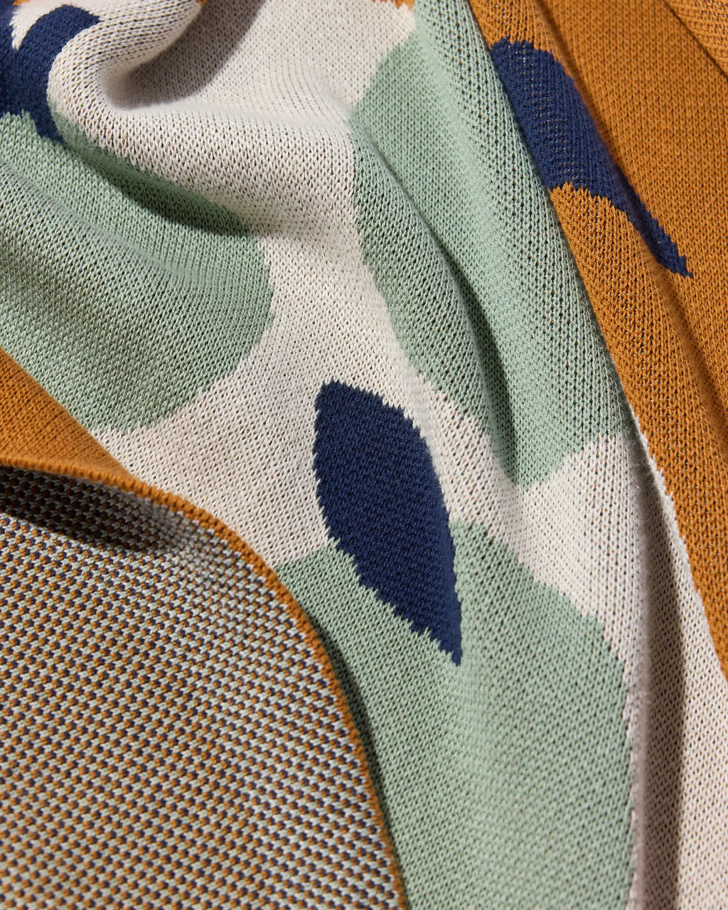 Breakfast - Throw Blanket - Biquette