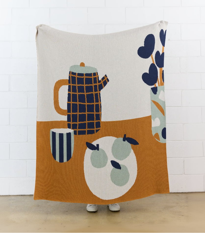 Breakfast - Throw Blanket - Biquette