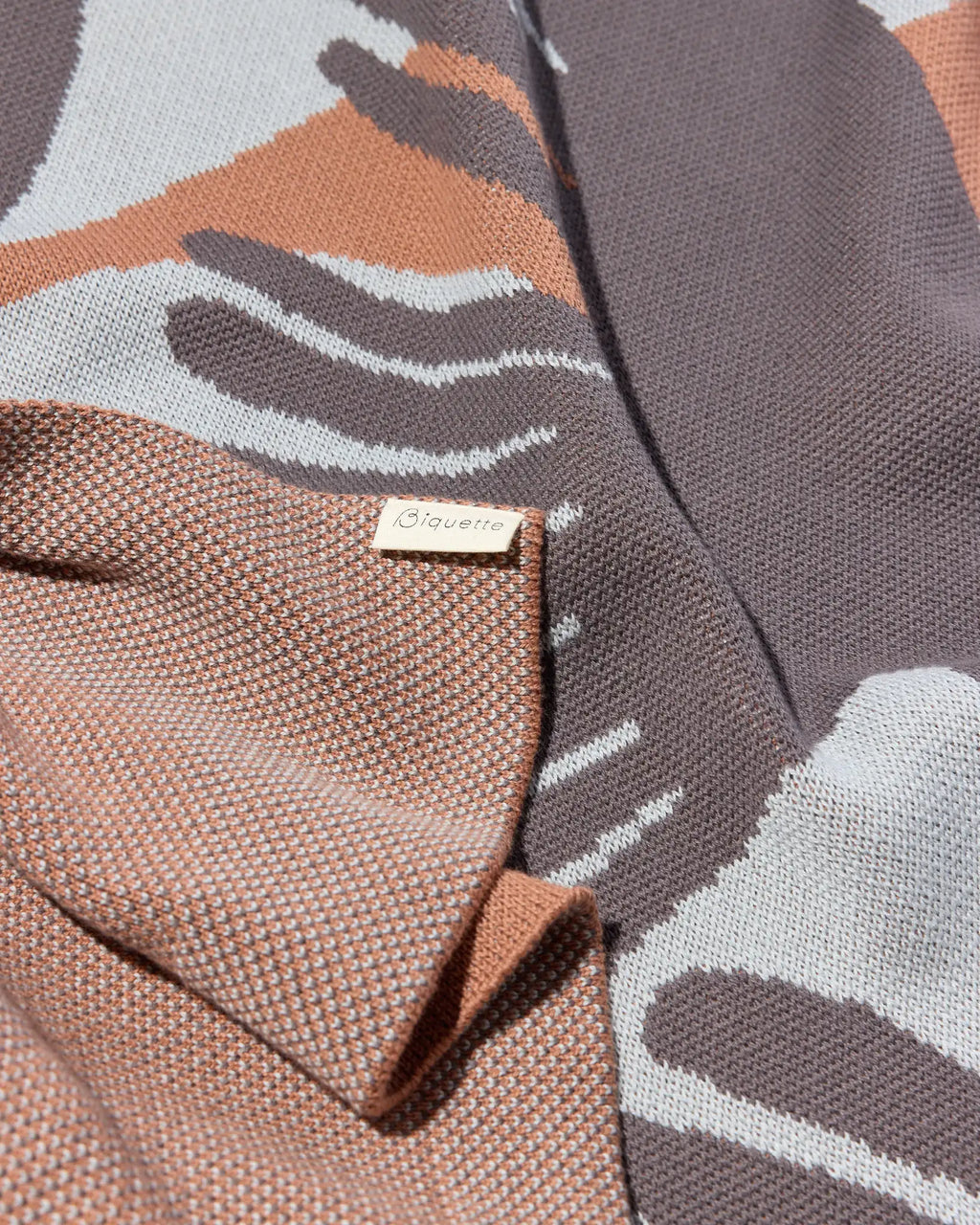 Crows - Throw Blanket - Biquette