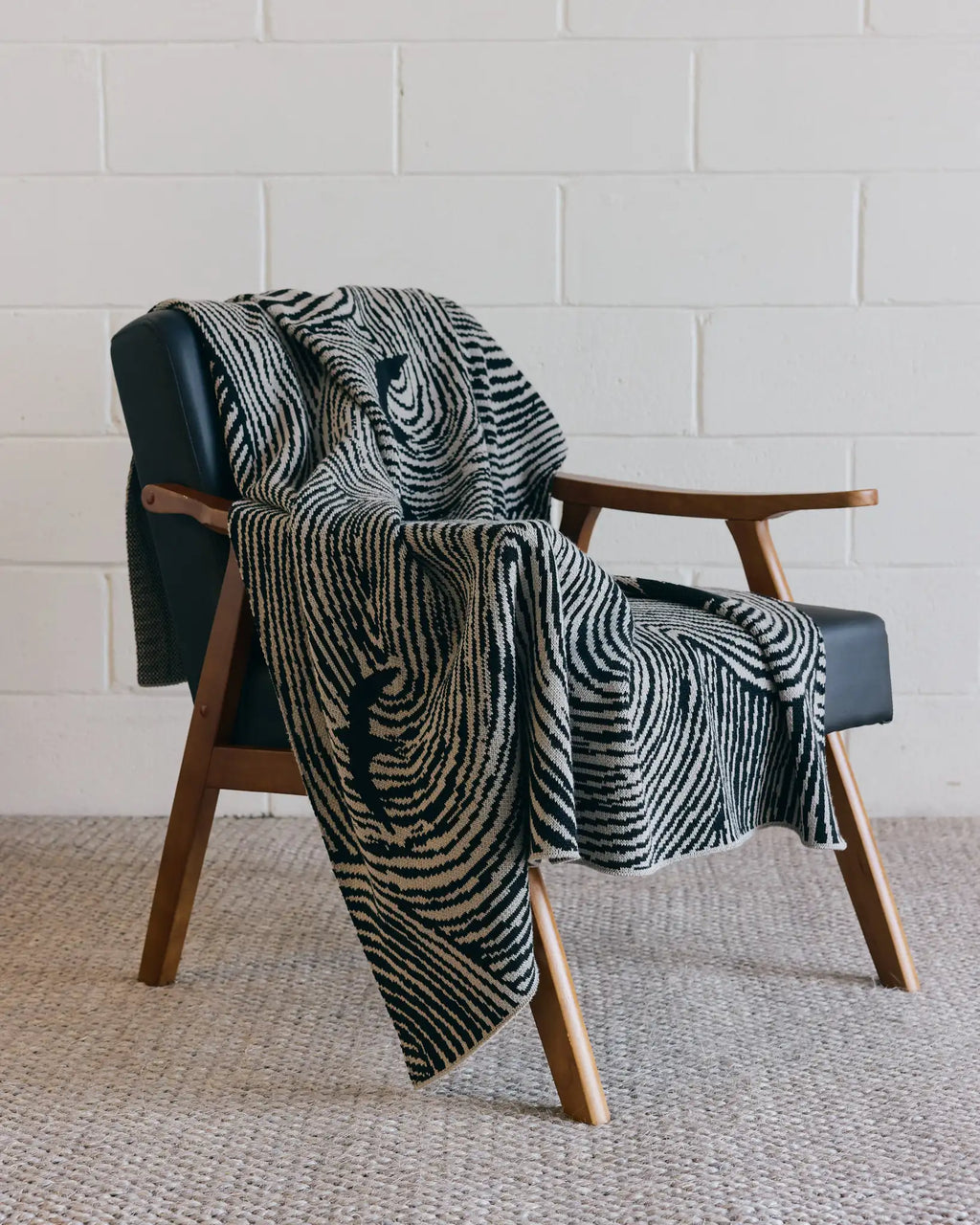 Swifts - Throw Blanket - Biquette