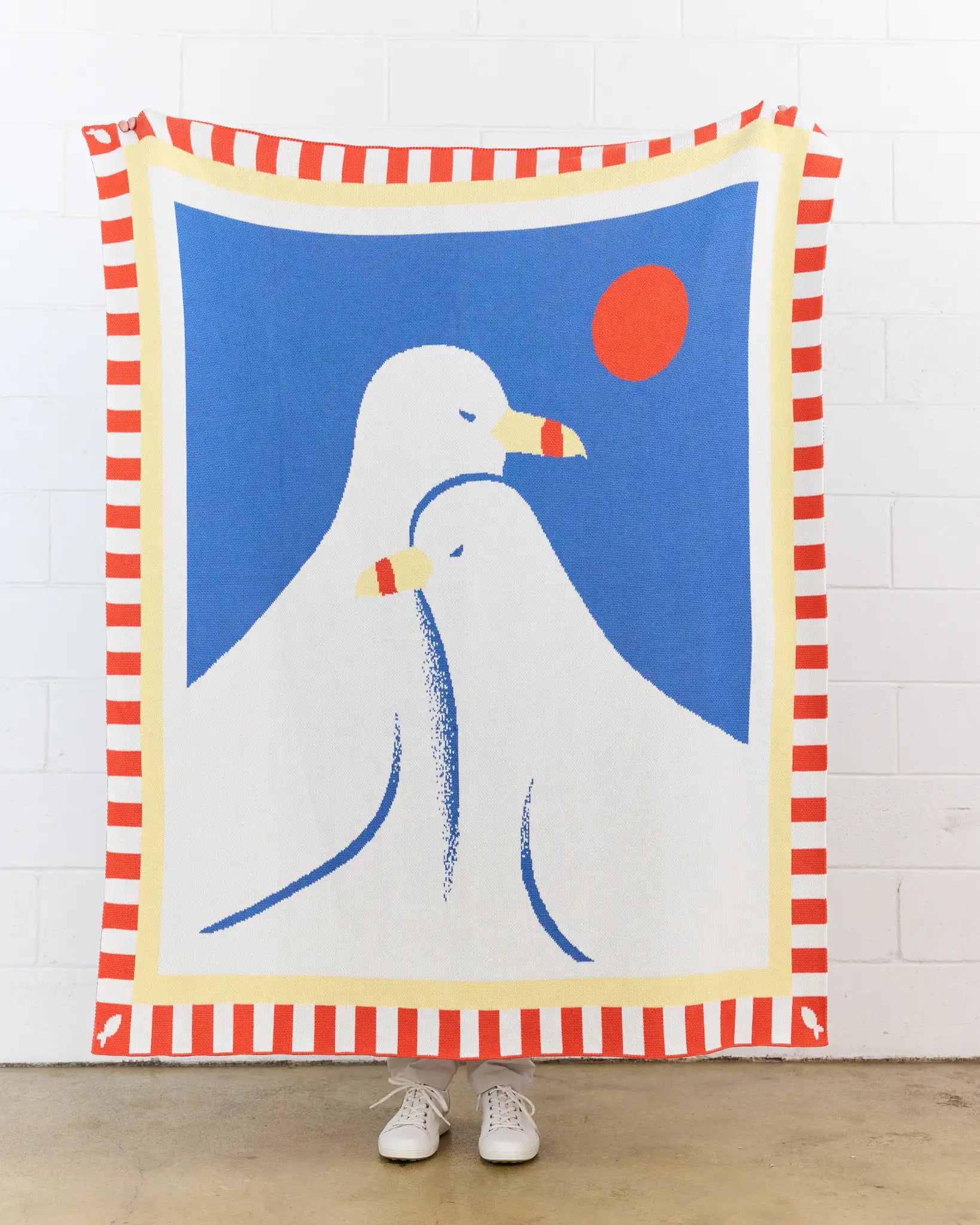 Lovebirds - Throw Blanket - Biquette