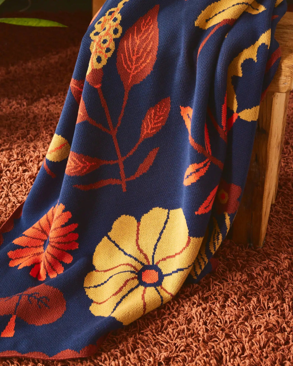 Petals Throw Blanket - Biquette