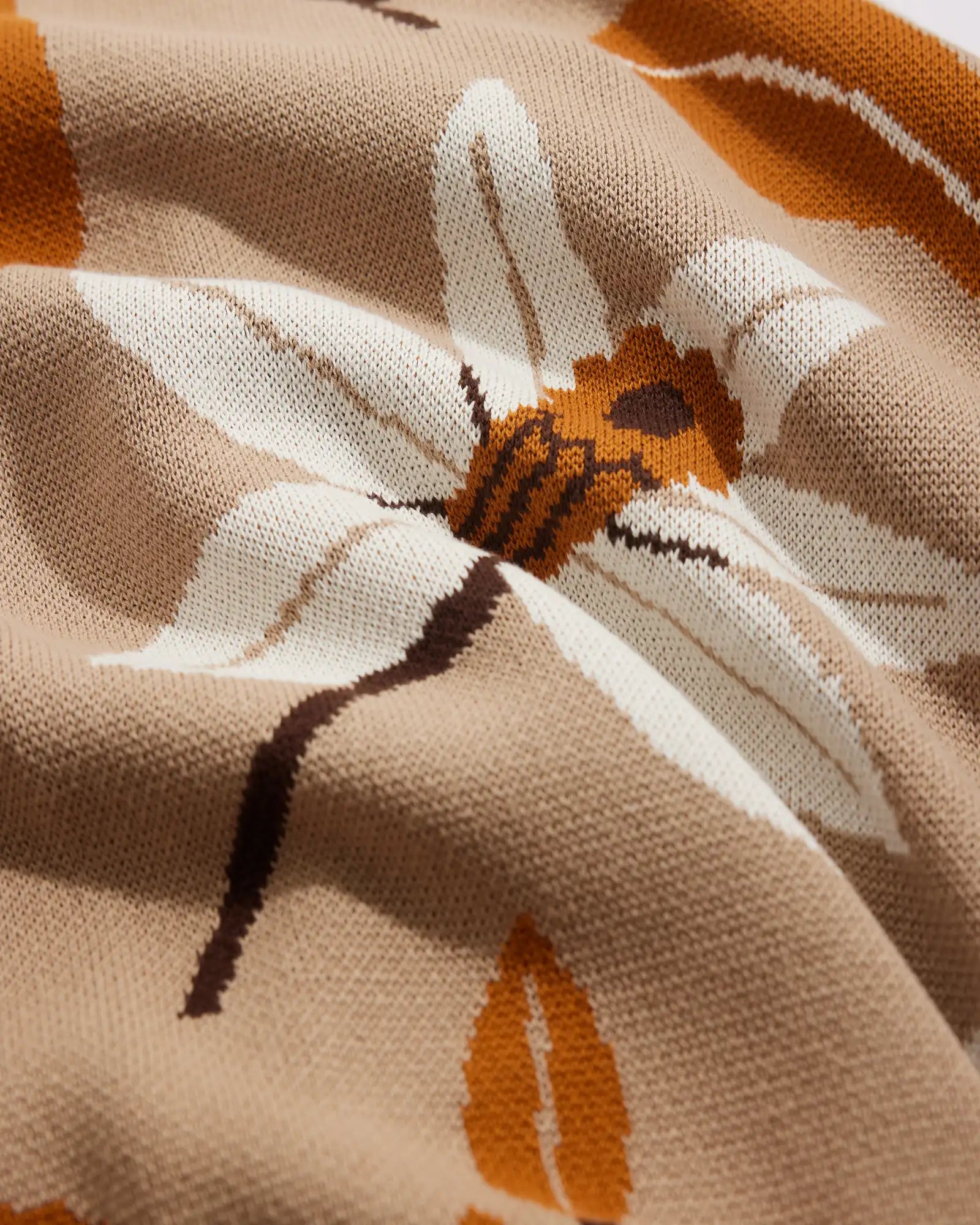 Petals Throw Blanket - Biquette